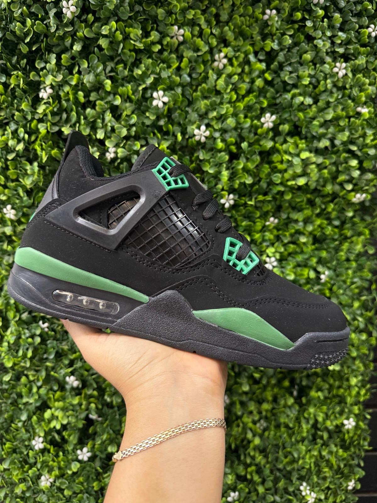 RETRO NEGRO VERDE_