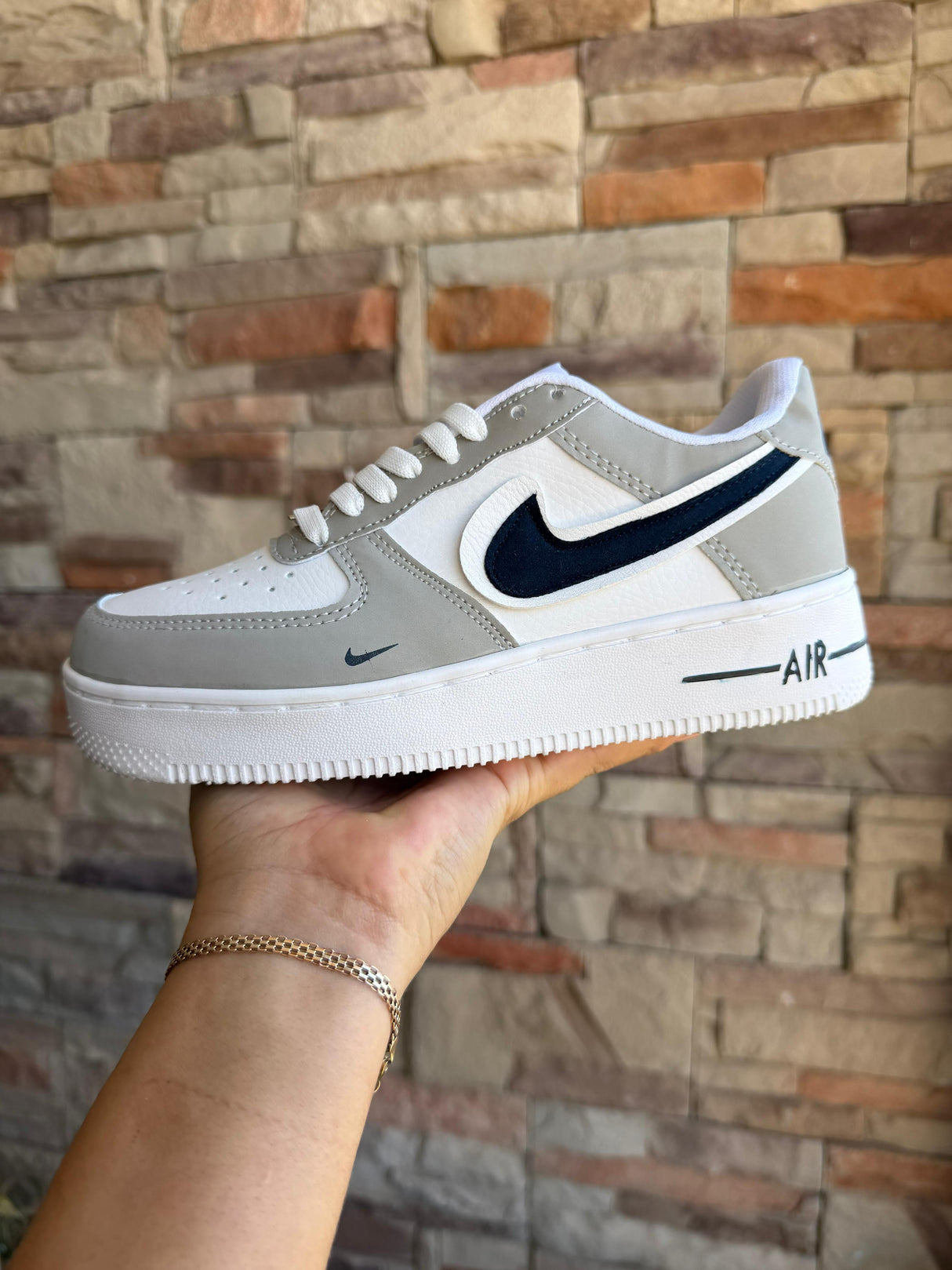 AF1 GRIS BLANCO MARINO DOS PIPAS.
