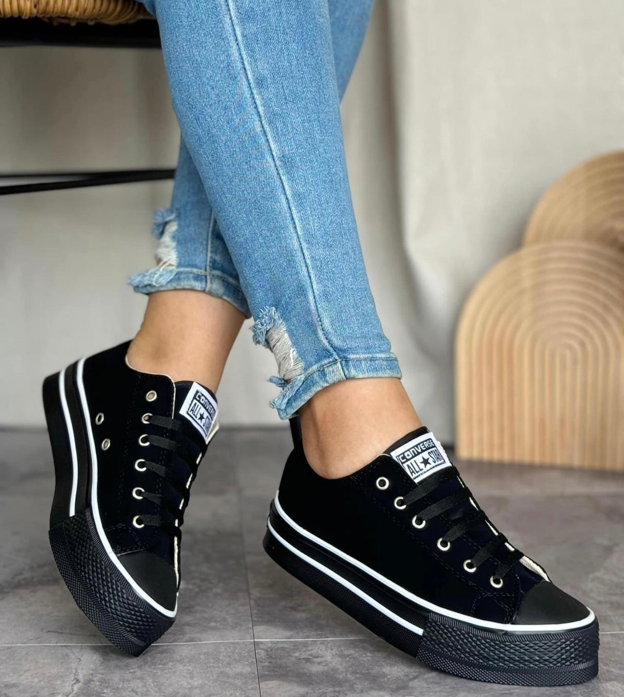 CONVERSE CHOCLO PLATAFORMA NEGRO