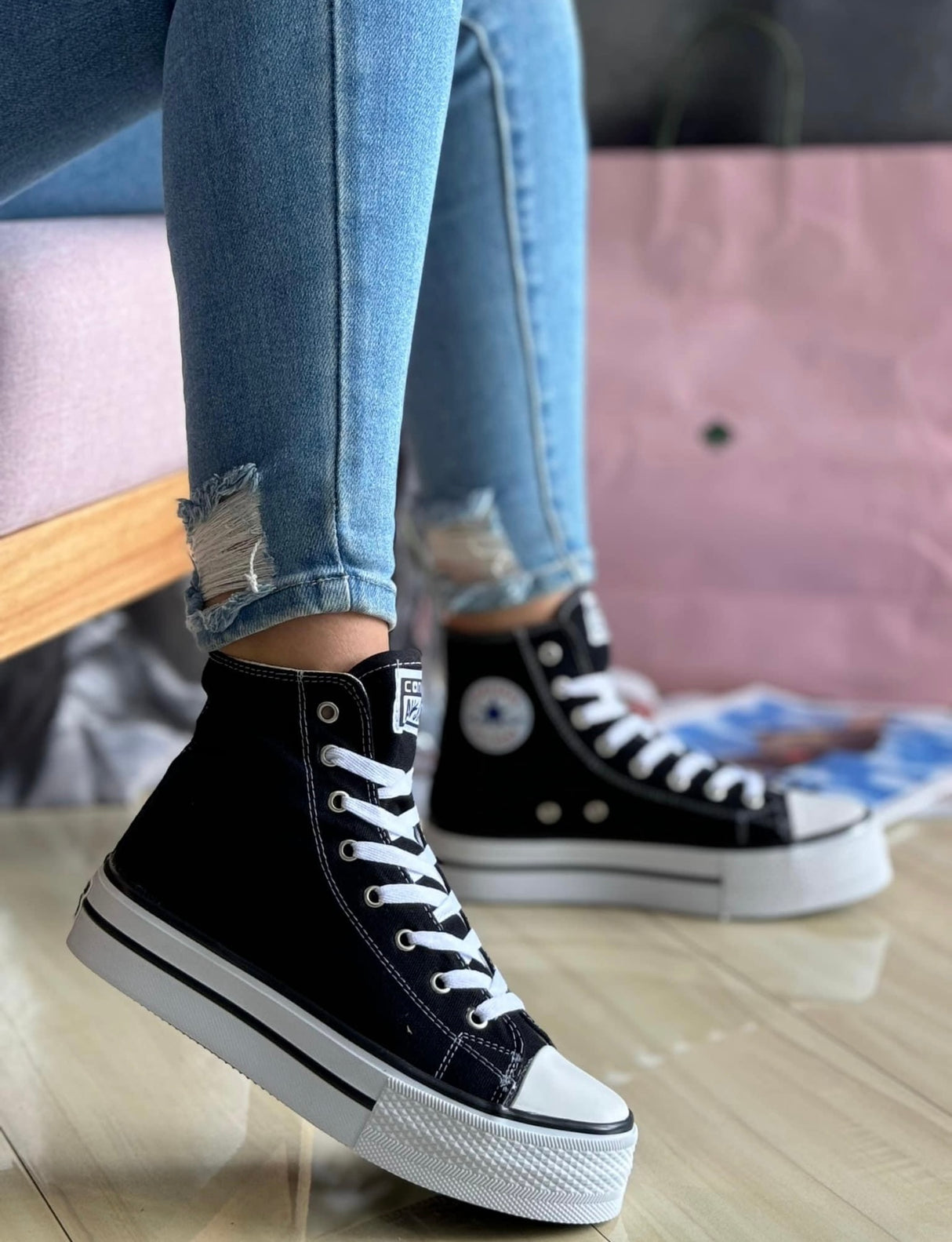 CONVERSE BOTA PLATAFORMA NEGRO BLANCO