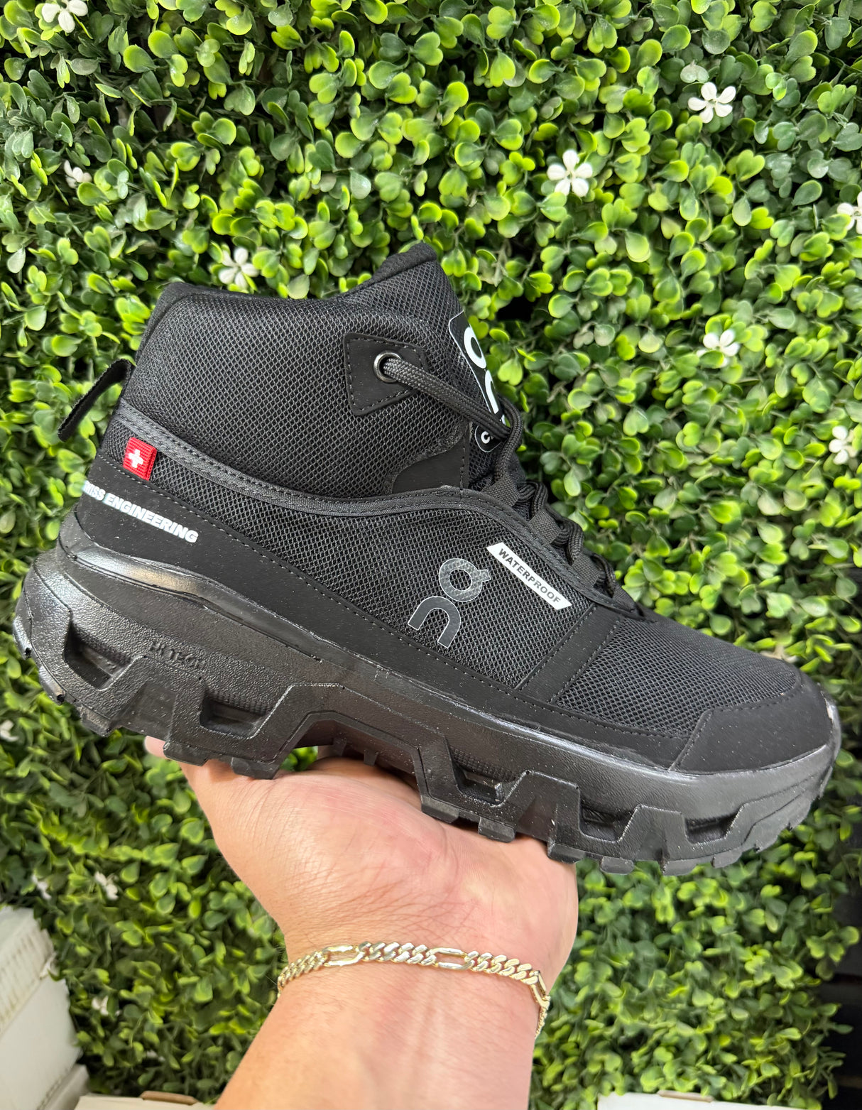 BOTA OC NEGRO TOTAL