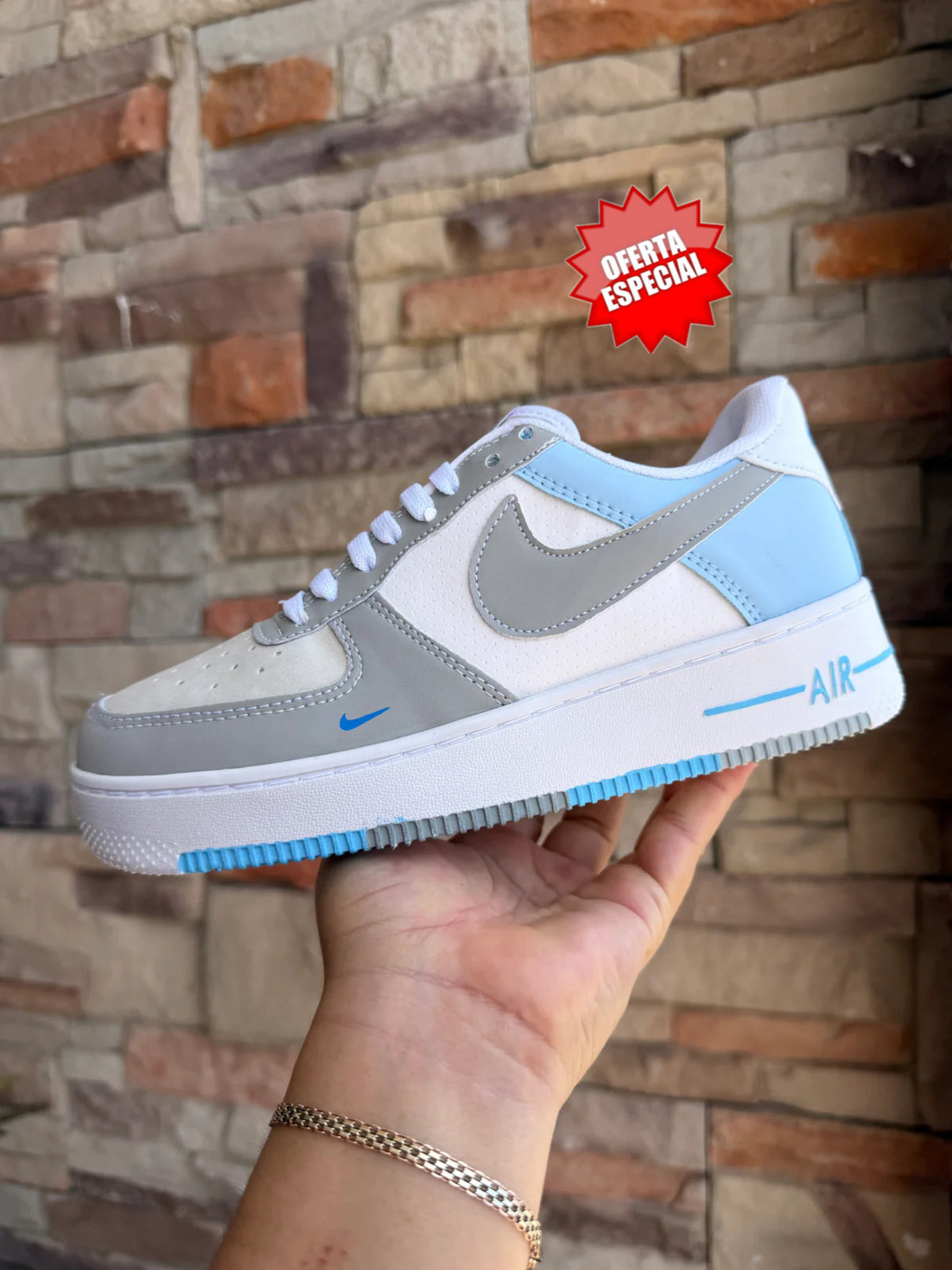 AF1 GRIS BLANCO CIELO_