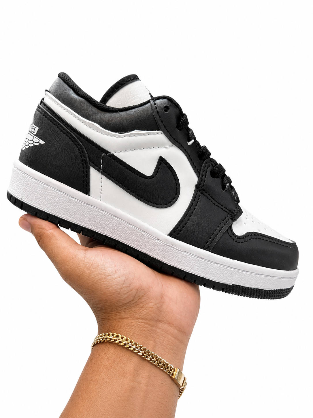 JORDAN 1 LOW NEGRO BLANCO