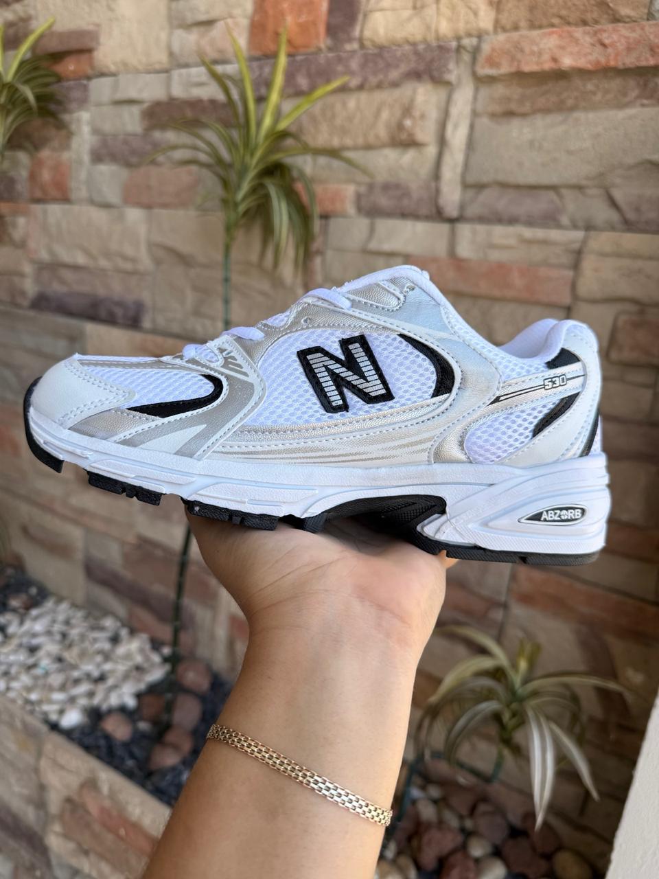 NEW BALANCE 530 BLANCO NEGRO