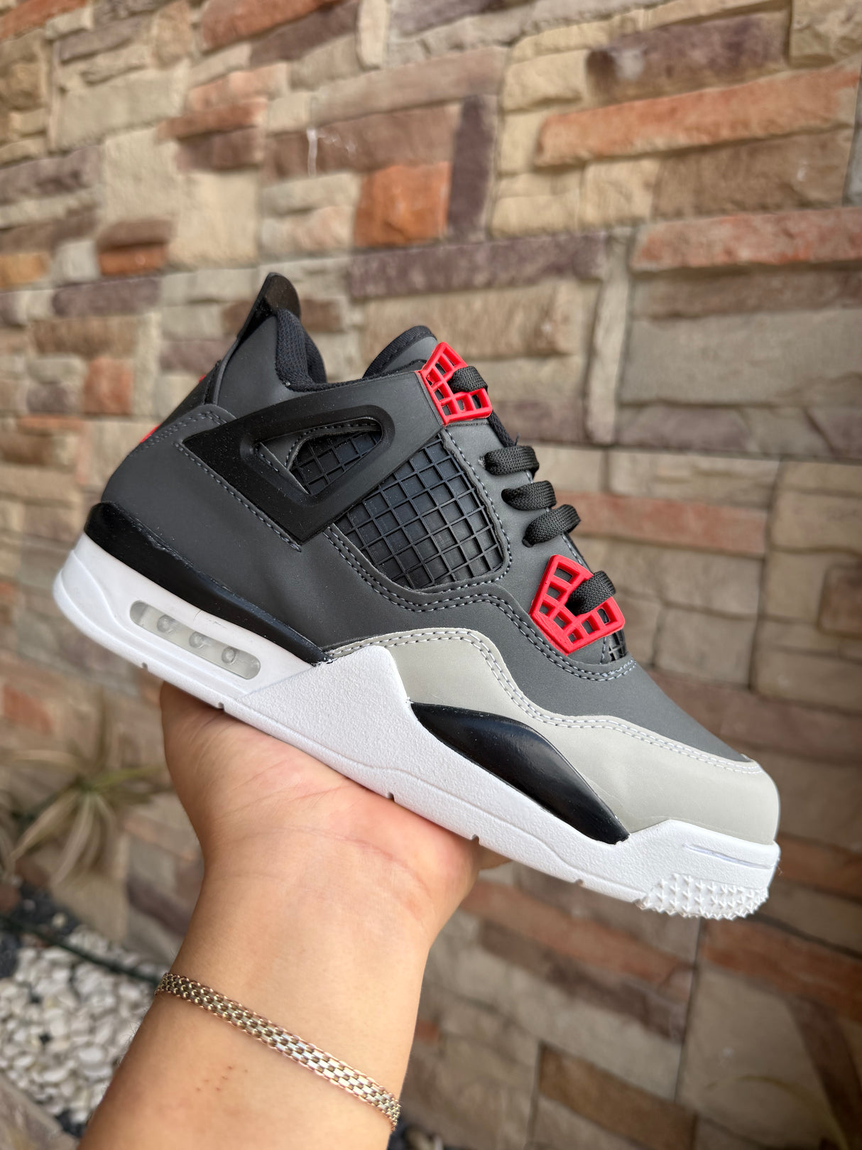 RETRO 4 OXFORD GRIS ROJO_