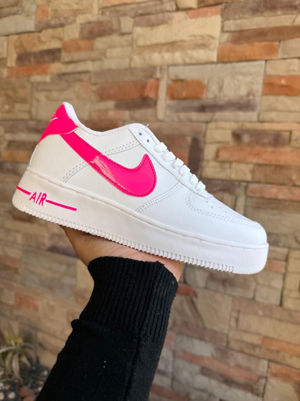 AF1 BLANCO FIUSHA