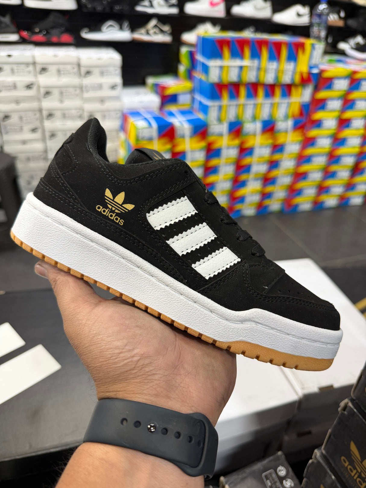 FORUM NEGRO BLANCO ORO