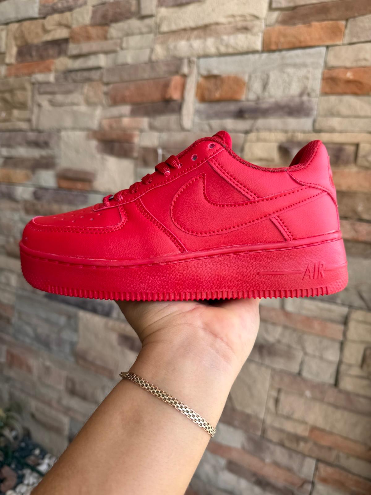 AF1 ROJO